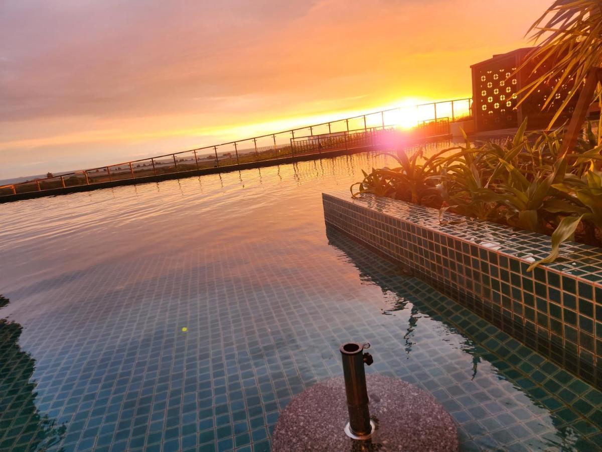 Melaka Sea View Bali Residence ภายนอก รูปภาพ